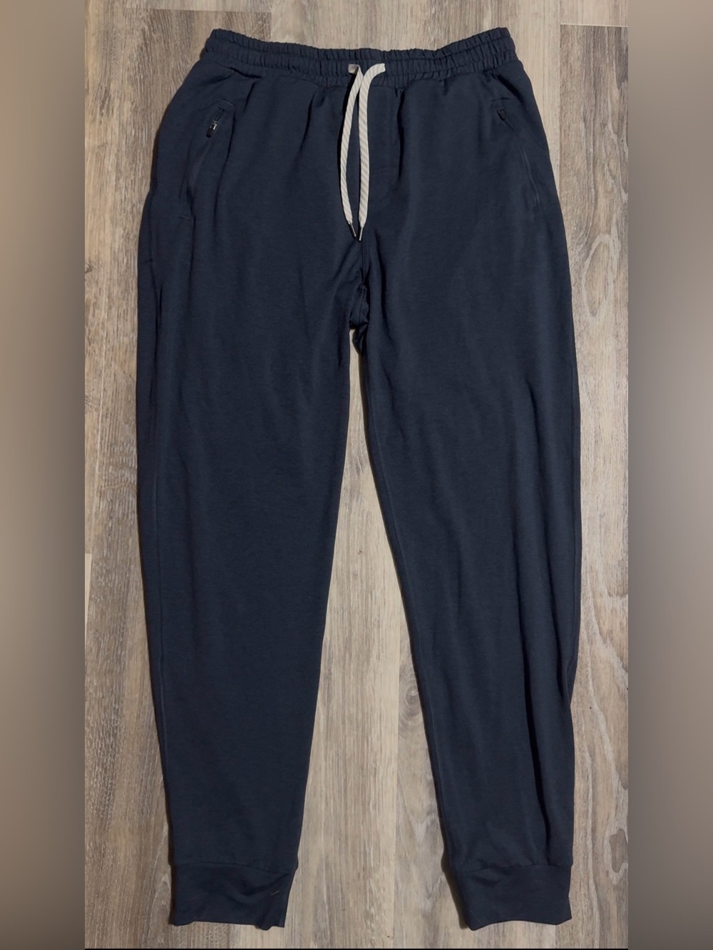 Vuori Men's Navy Drawstring Jogger Pants
